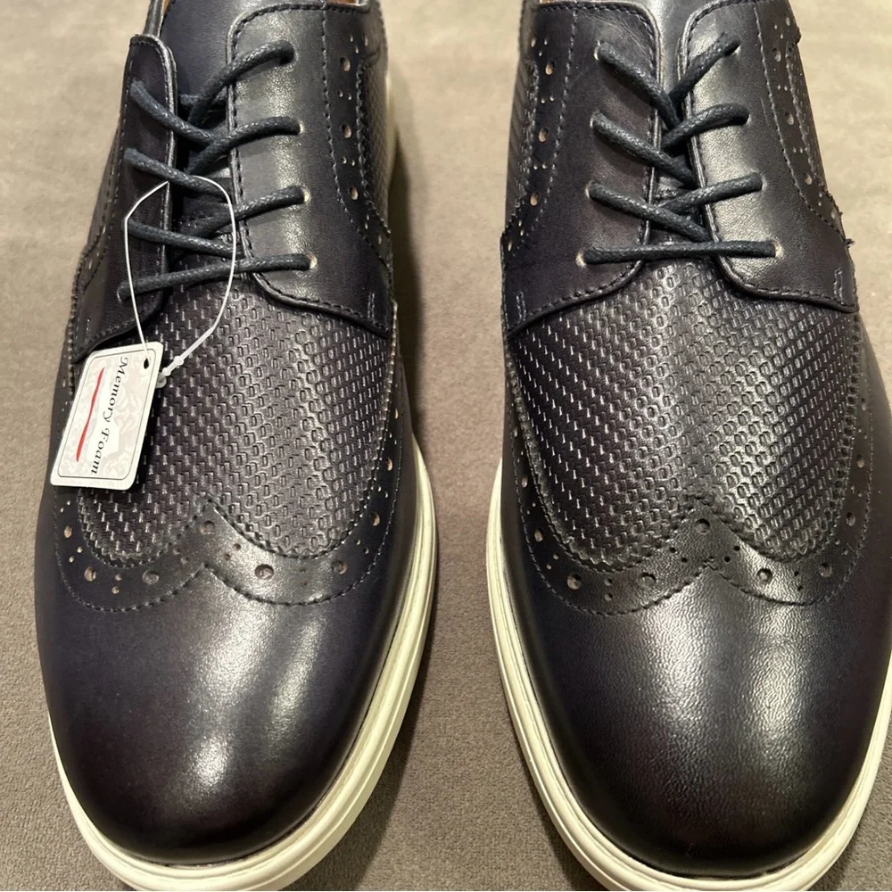 LA Milano Palmer Men’s Leather Navy Wingtip Oxfords Lace Dress Shoe Sz 10 1/2